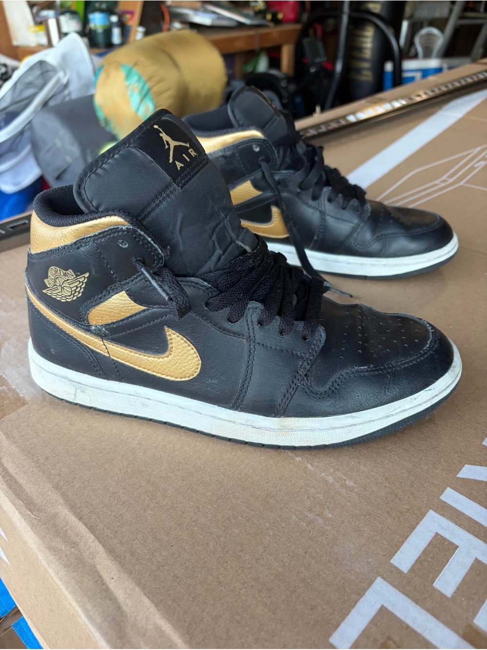 Jordan Men’s Black and Gold High-Top Sneakers men’s size 8